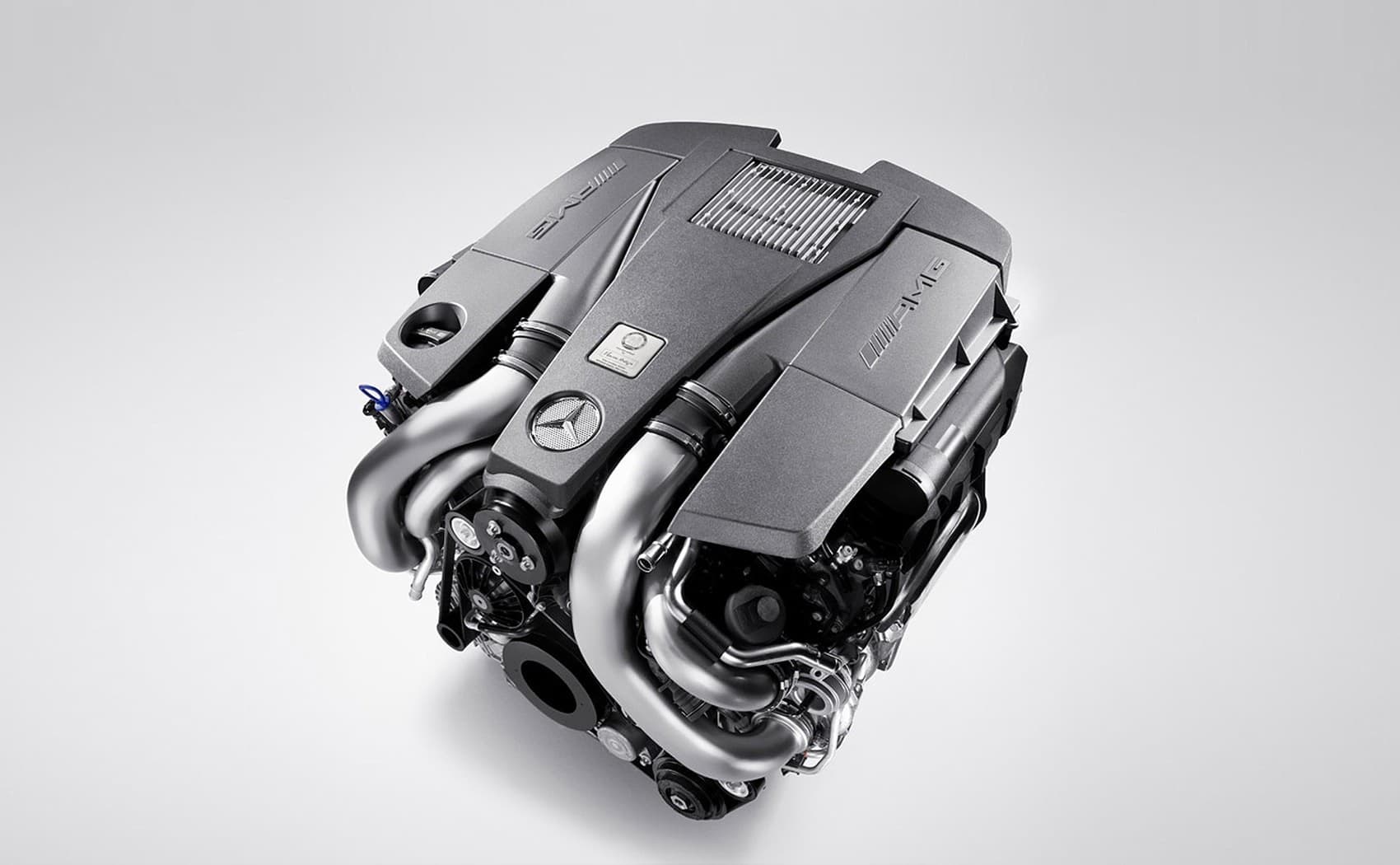 Mercedes-AMG M157 V8 biturbo engine